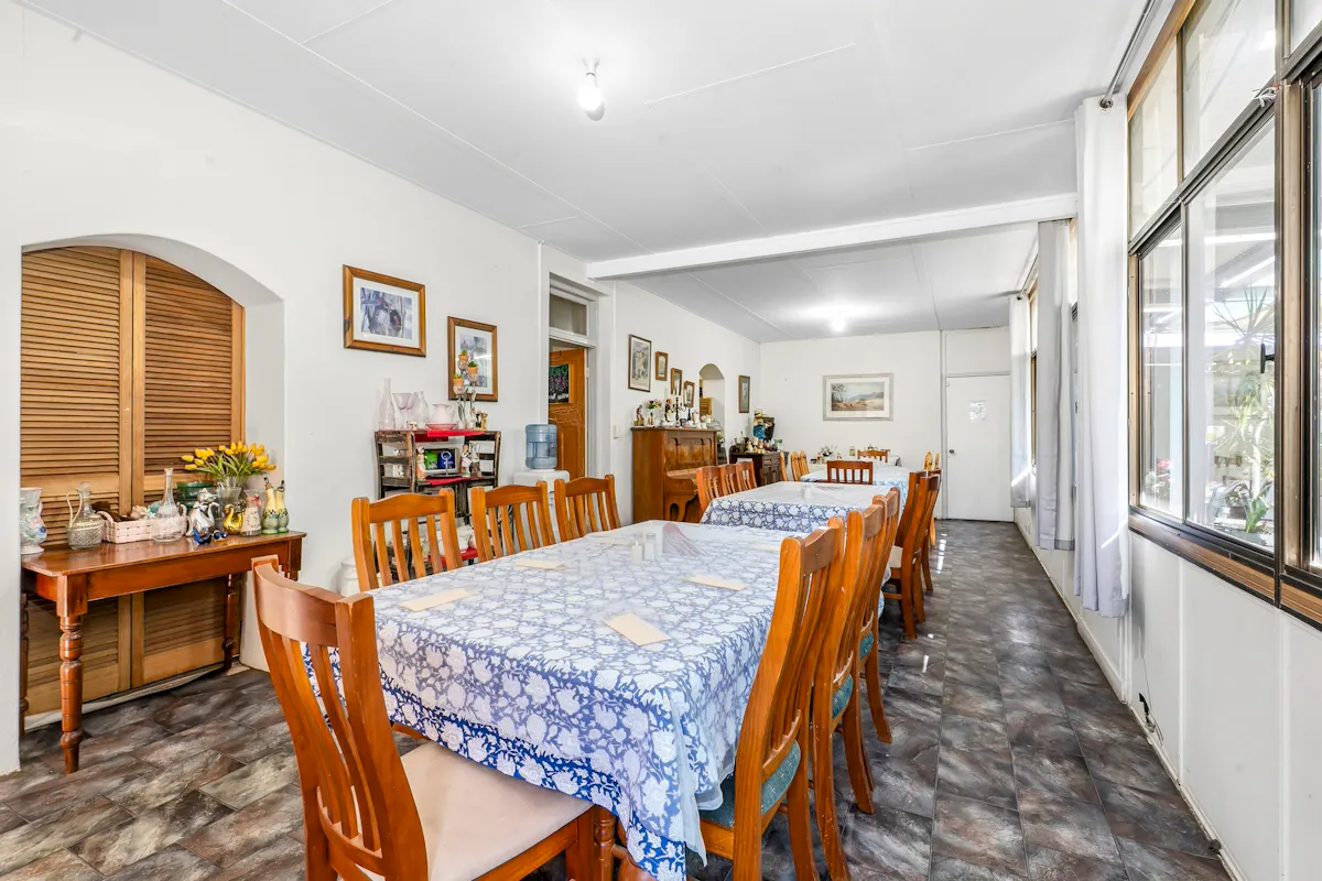28 Railway Terrace — photo 10 of 20