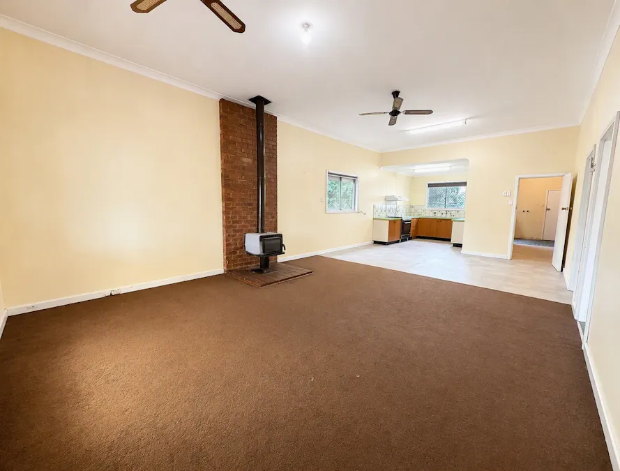 37 Doney Street, Narrogin, WA, 6312 - Image 2