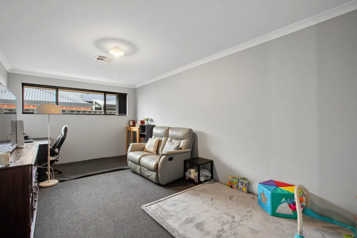 27 Candela Parkway — photo 11 of 27