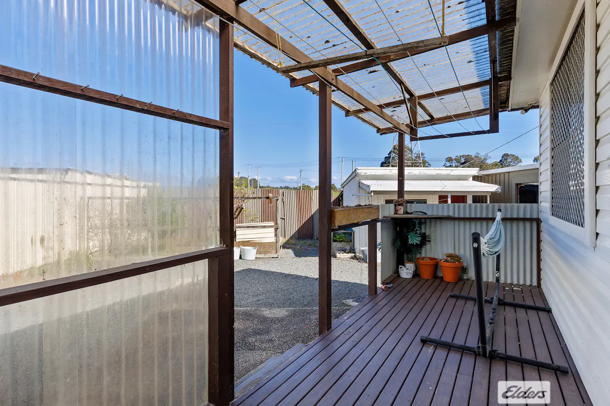 33 Griffith Street — photo 14 of 19