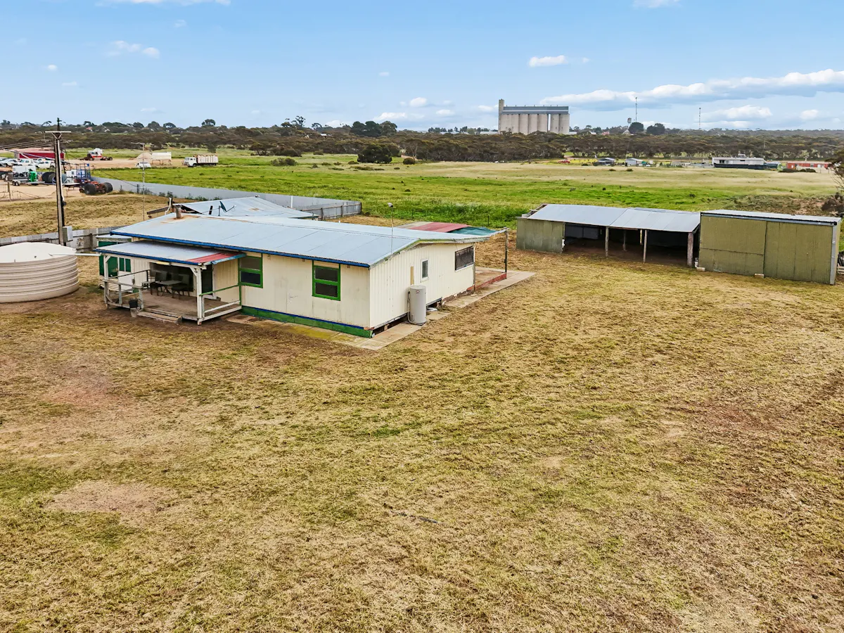 65 Kulkami Road — photo 4 of 28