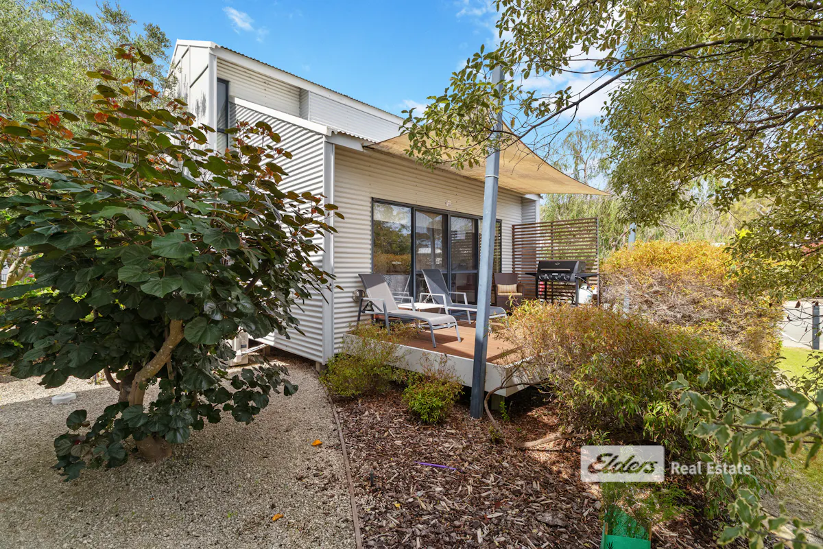 32/7 Panorama Drive — photo 2 of 19