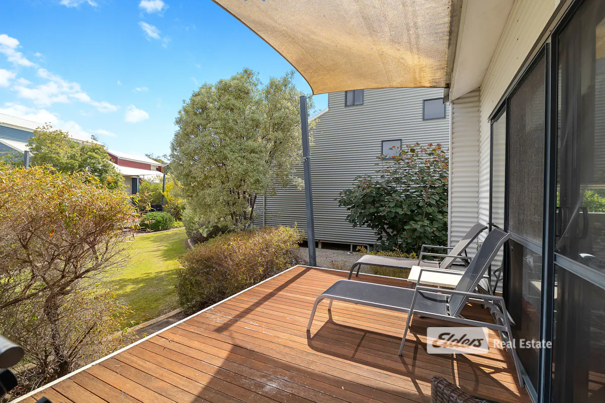 32/7 Panorama Drive — photo 5 of 19