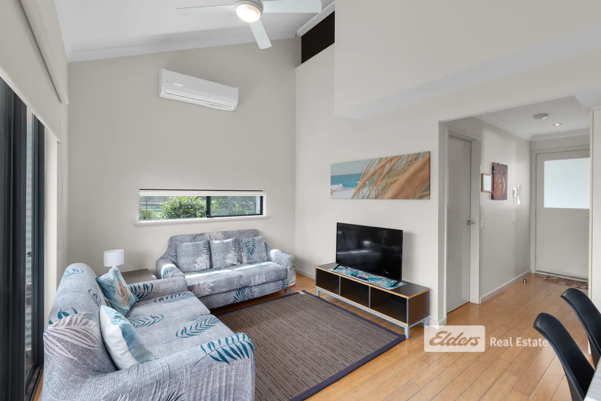 32/7 Panorama Drive — photo 12 of 19