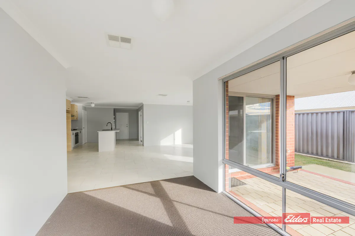 3 Maiden Way — photo 7 of 23