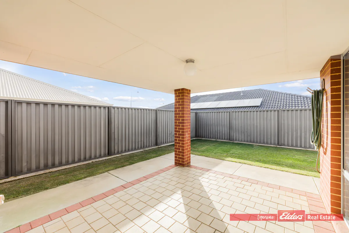 3 Maiden Way — photo 21 of 23