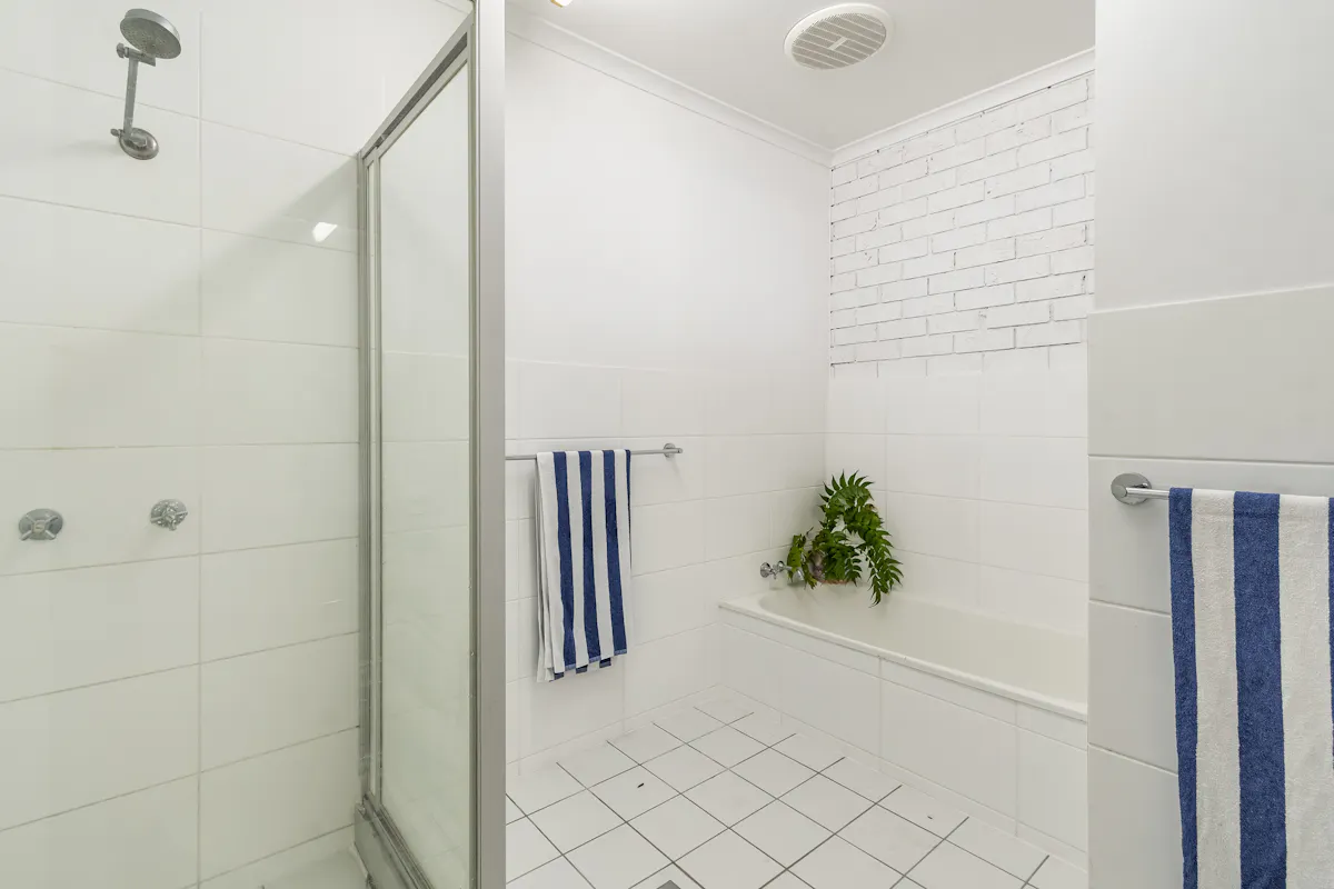 1/20-22 Mackay Street — photo 15 of 22