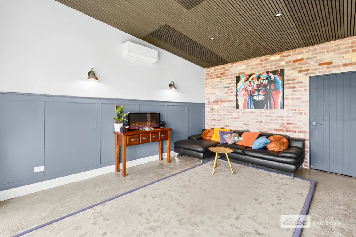 122 Ajana Drive — photo 17 of 30