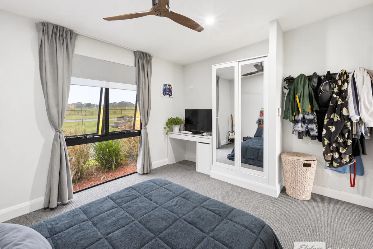 122 Ajana Drive — photo 14 of 30