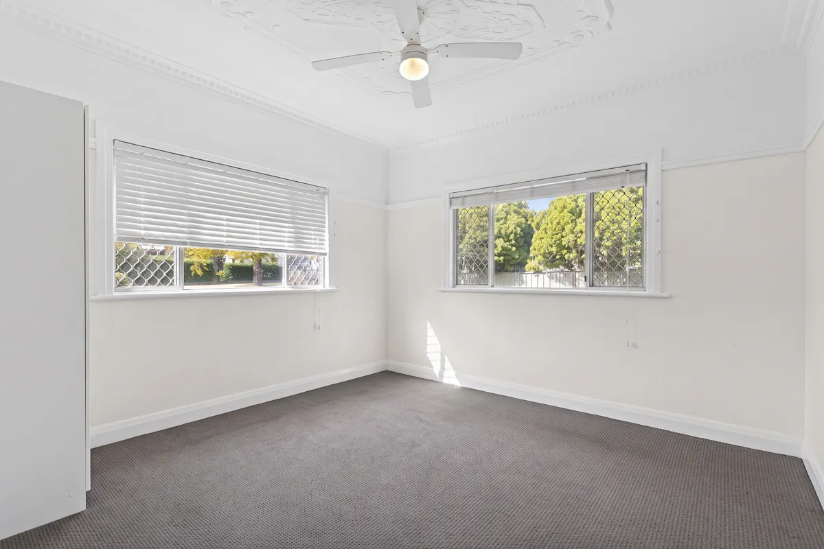 737 Ruthven Street — photo 5 of 10