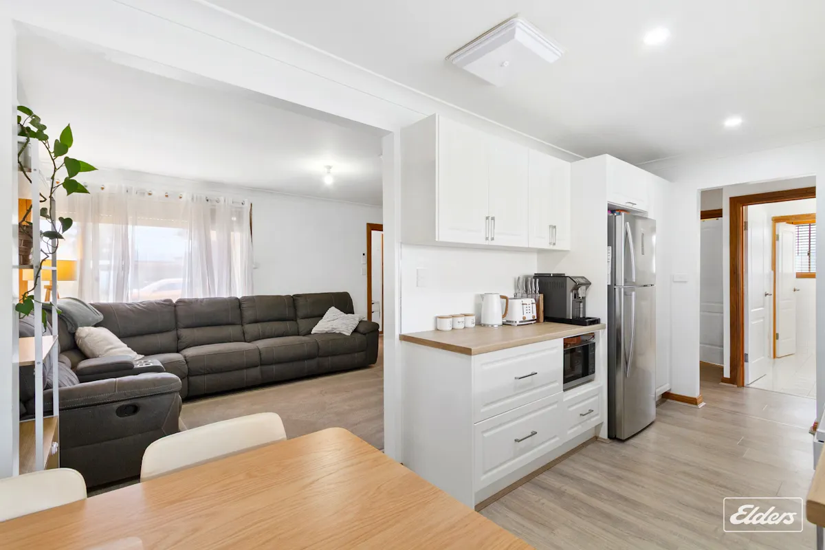 34 Skurray Street — photo 10 of 30