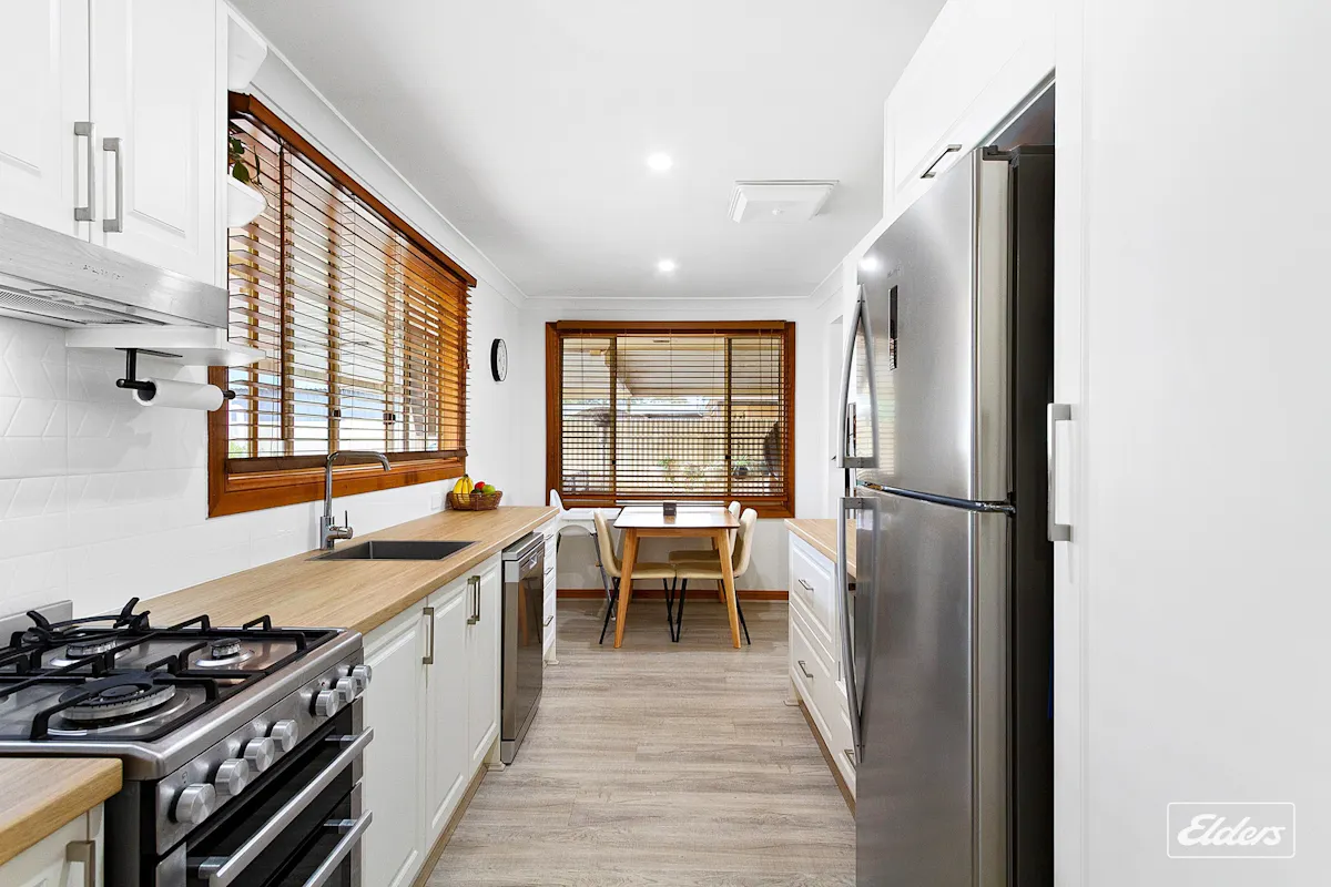 34 Skurray Street — photo 8 of 30