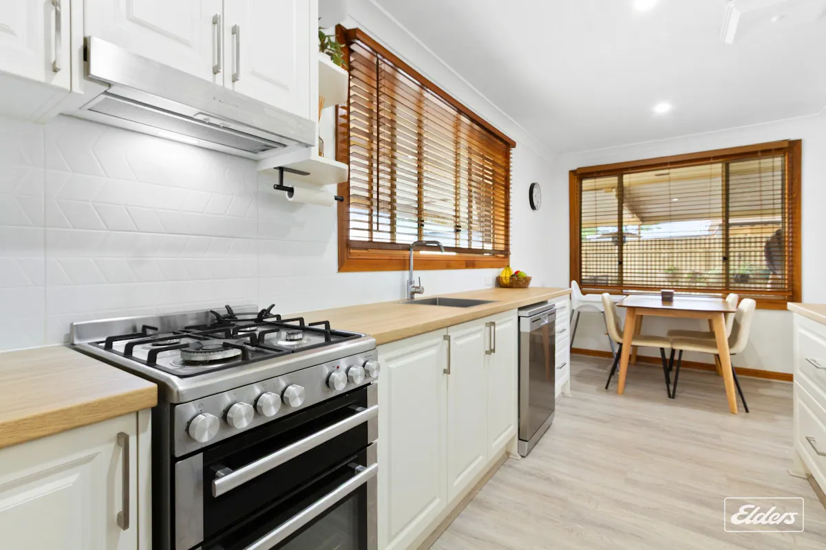 34 Skurray Street — photo 9 of 30
