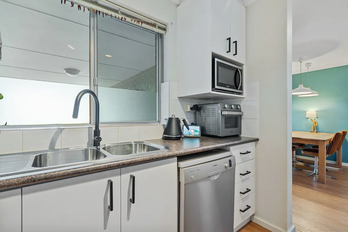 24B Carlisle Street — photo 10 of 27