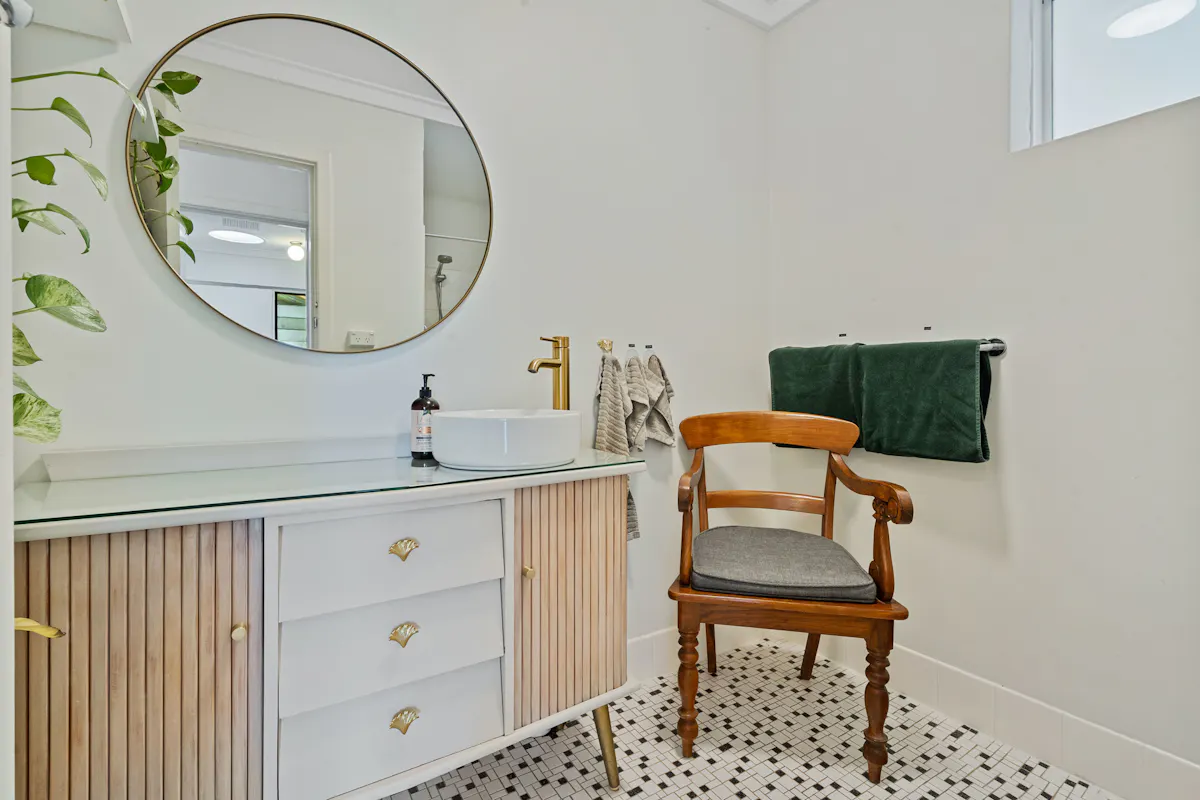 24B Carlisle Street — photo 13 of 27
