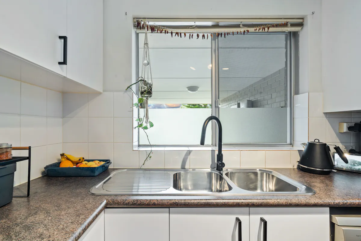 24B Carlisle Street — photo 9 of 27