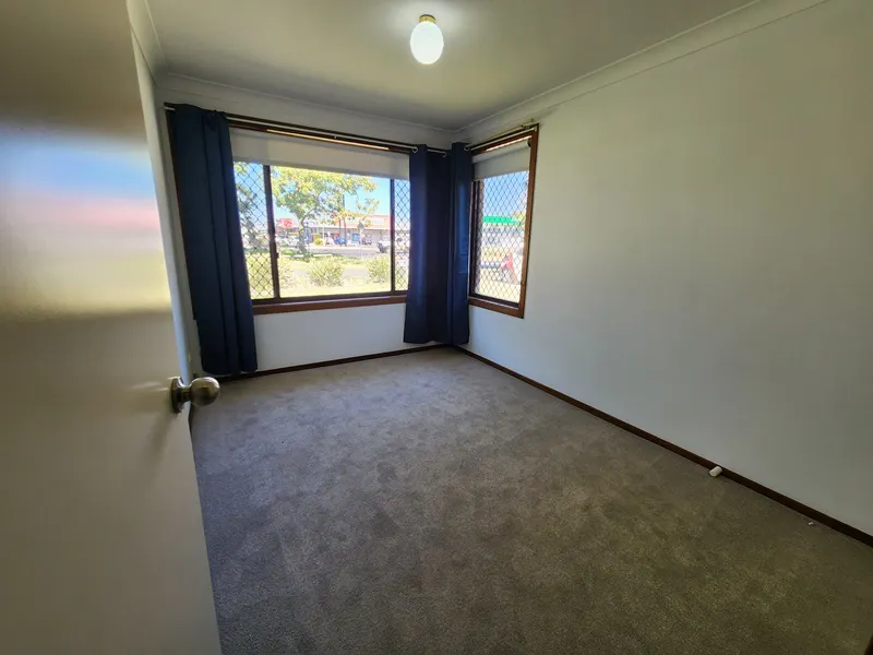 168 Cobra Street — photo 7 of 7