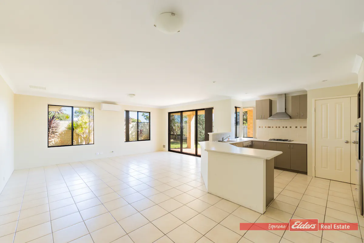12/15 Cliffwood Place — photo 4 of 14