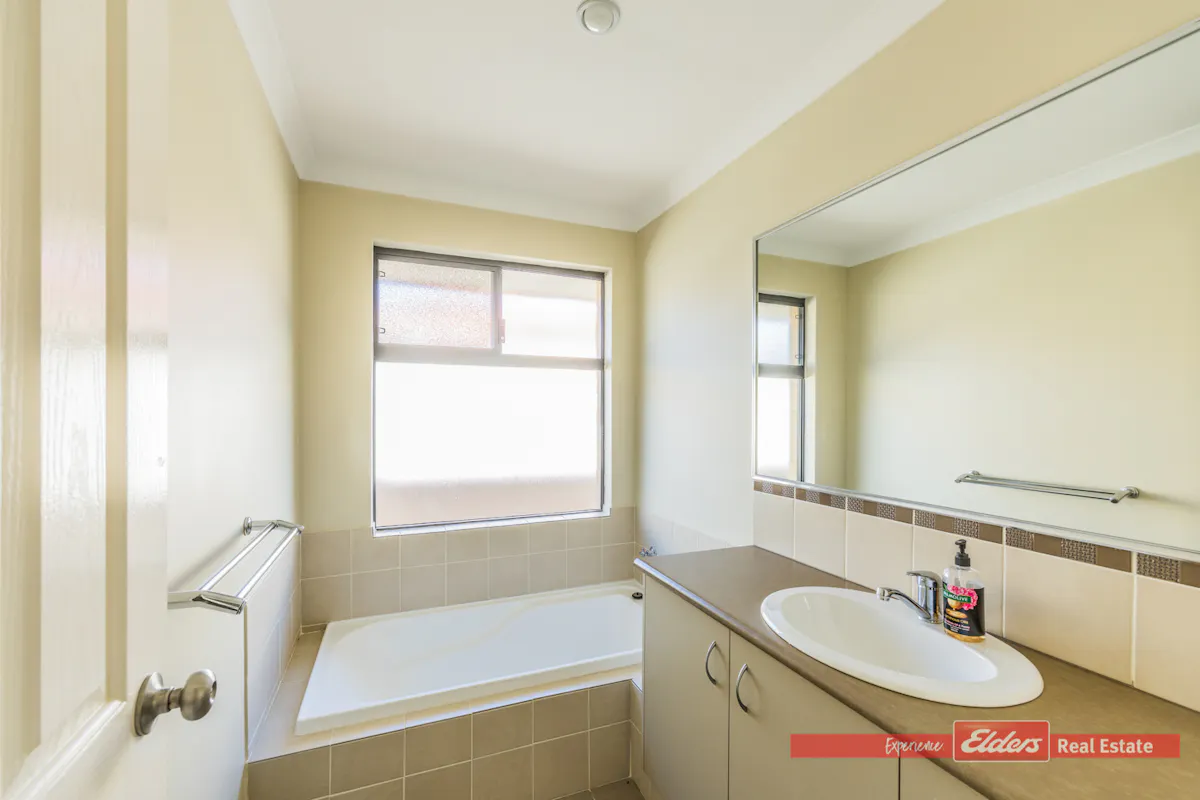 12/15 Cliffwood Place — photo 12 of 14