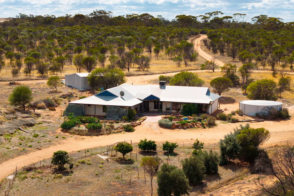 1565 Wogarl West Road, Cramphorne, WA, 6420 - Image 6