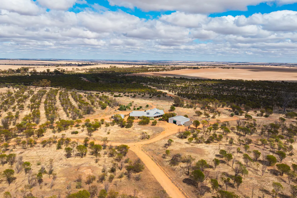 1565 Wogarl West Road, Cramphorne, WA, 6420 - Image 7