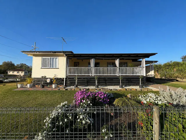 1 Carlow Drive — photo from Elders Residential & Property Management Dalby