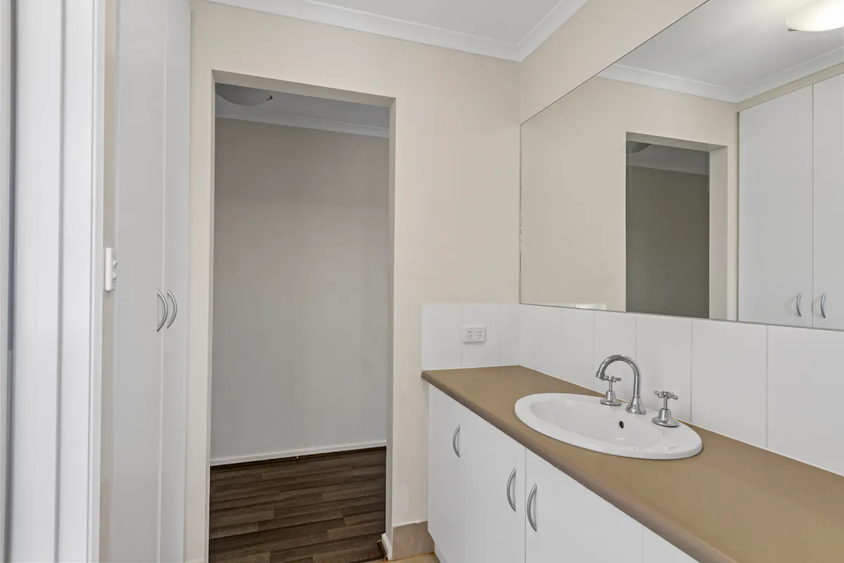 26/23 Francis Street — photo 7 of 19