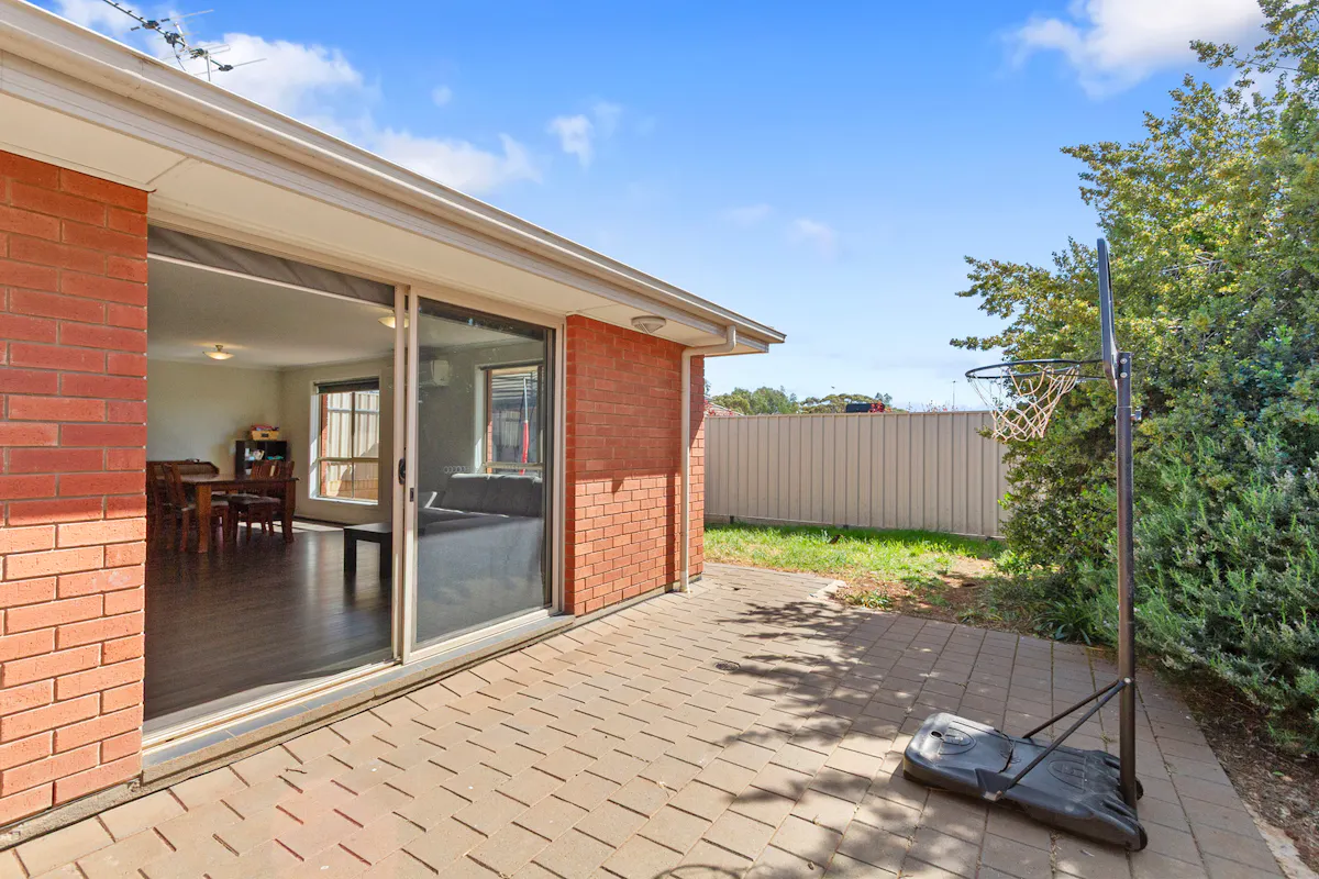 26/23 Francis Street — photo 17 of 19