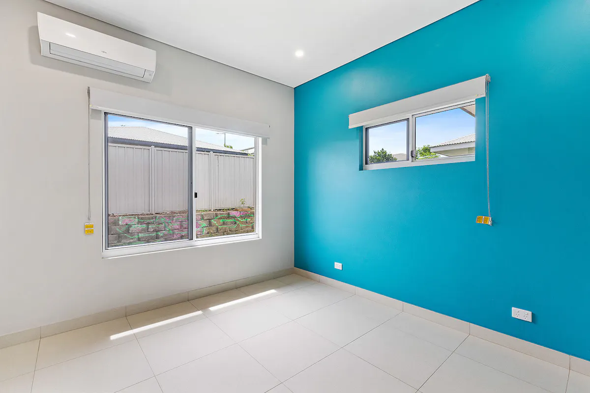 13 Whitegum Crescent — photo 4 of 11