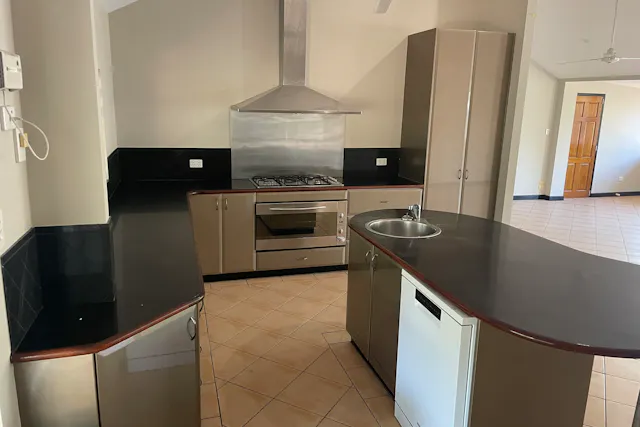 42 Shrike Lane — photo from Elders Real Estate Top End Group