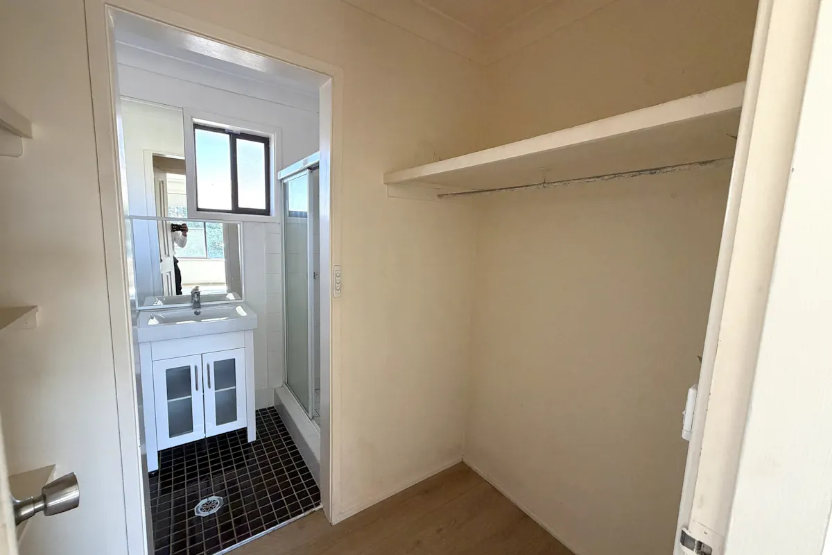 13 Tandora Street — photo 11 of 15