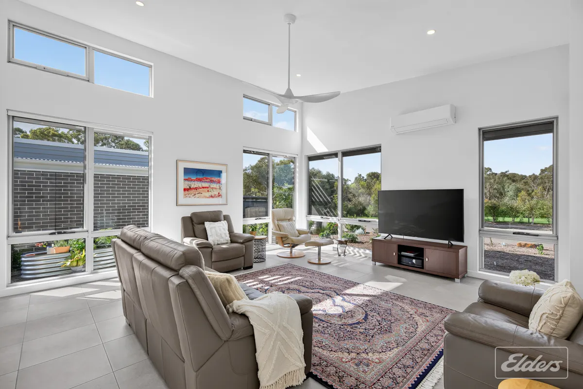 79 Sun Orchid Drive — photo 6 of 29