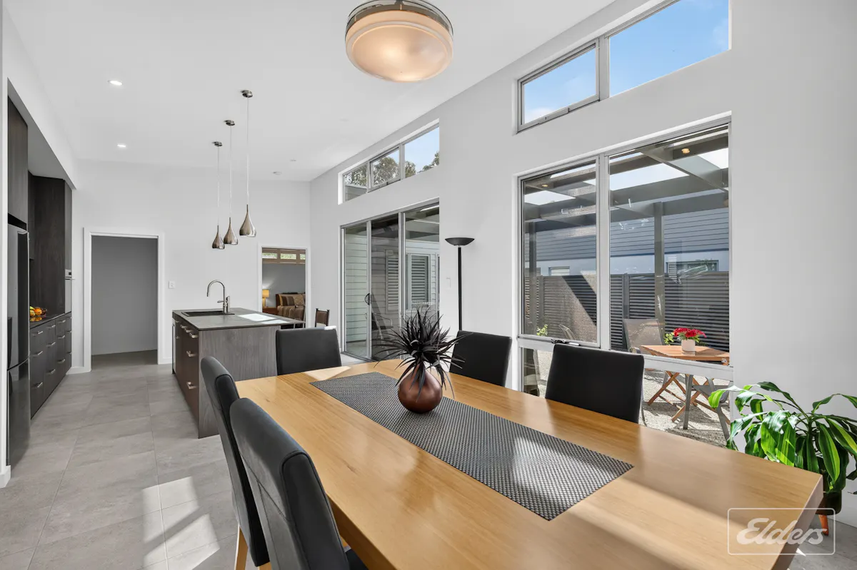 79 Sun Orchid Drive — photo 10 of 29