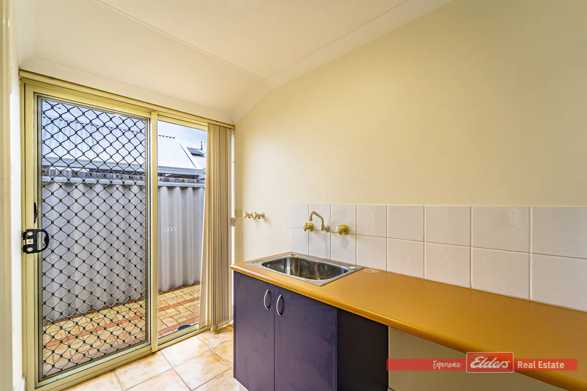 187 Fendam Street — photo 26 of 30