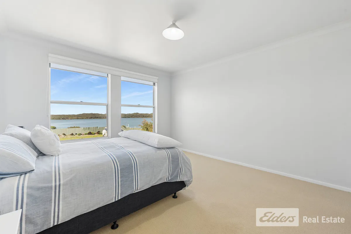 19 Lakeside Court — photo 14 of 25