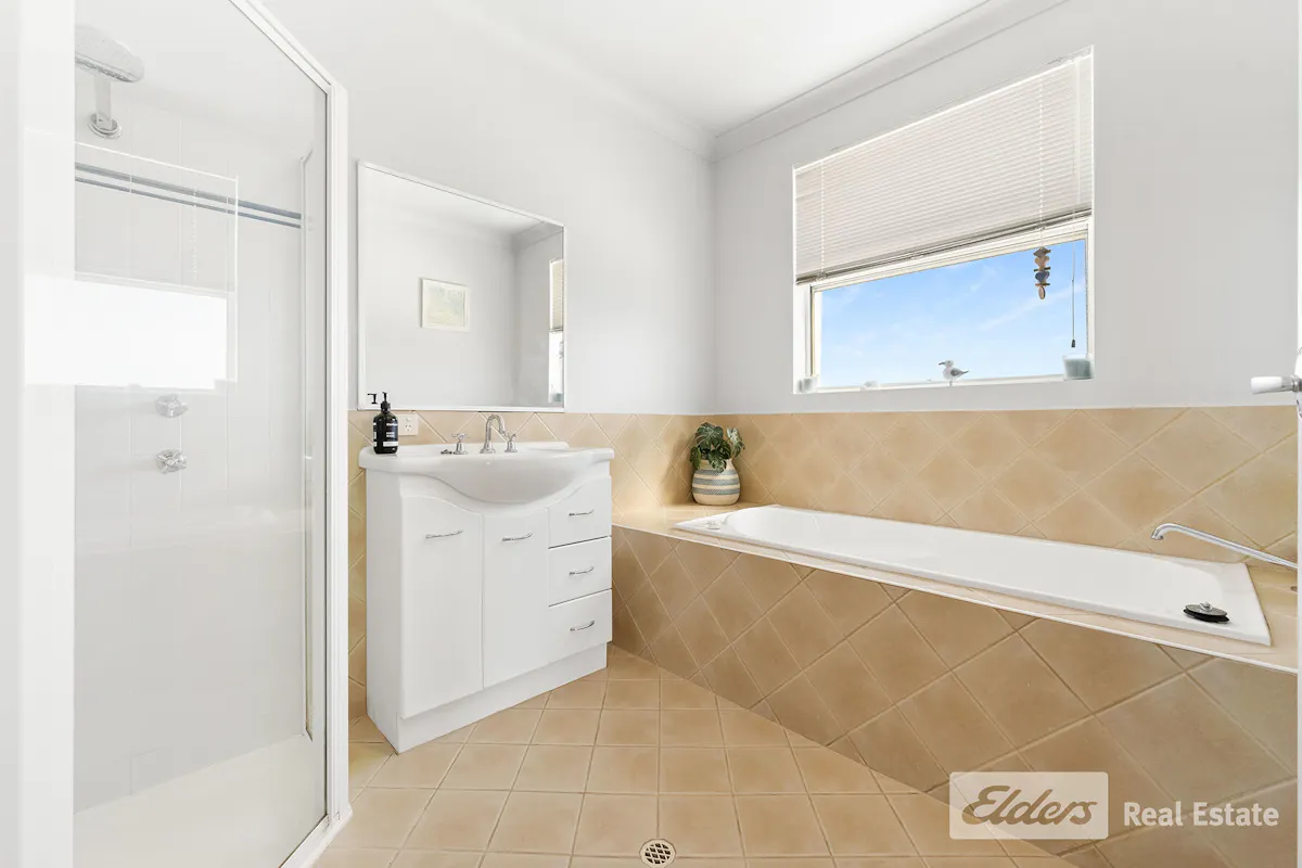 19 Lakeside Court — photo 19 of 25