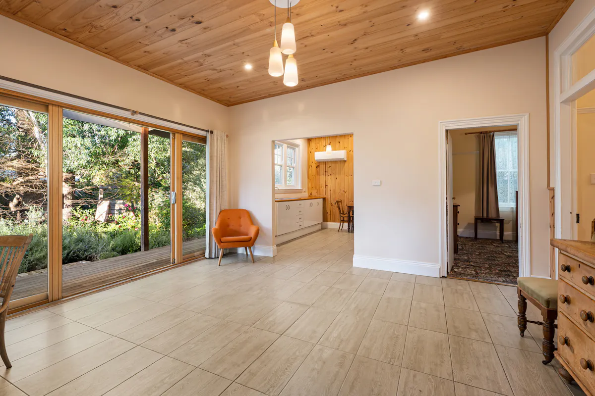 5 Noble Street — photo 9 of 22