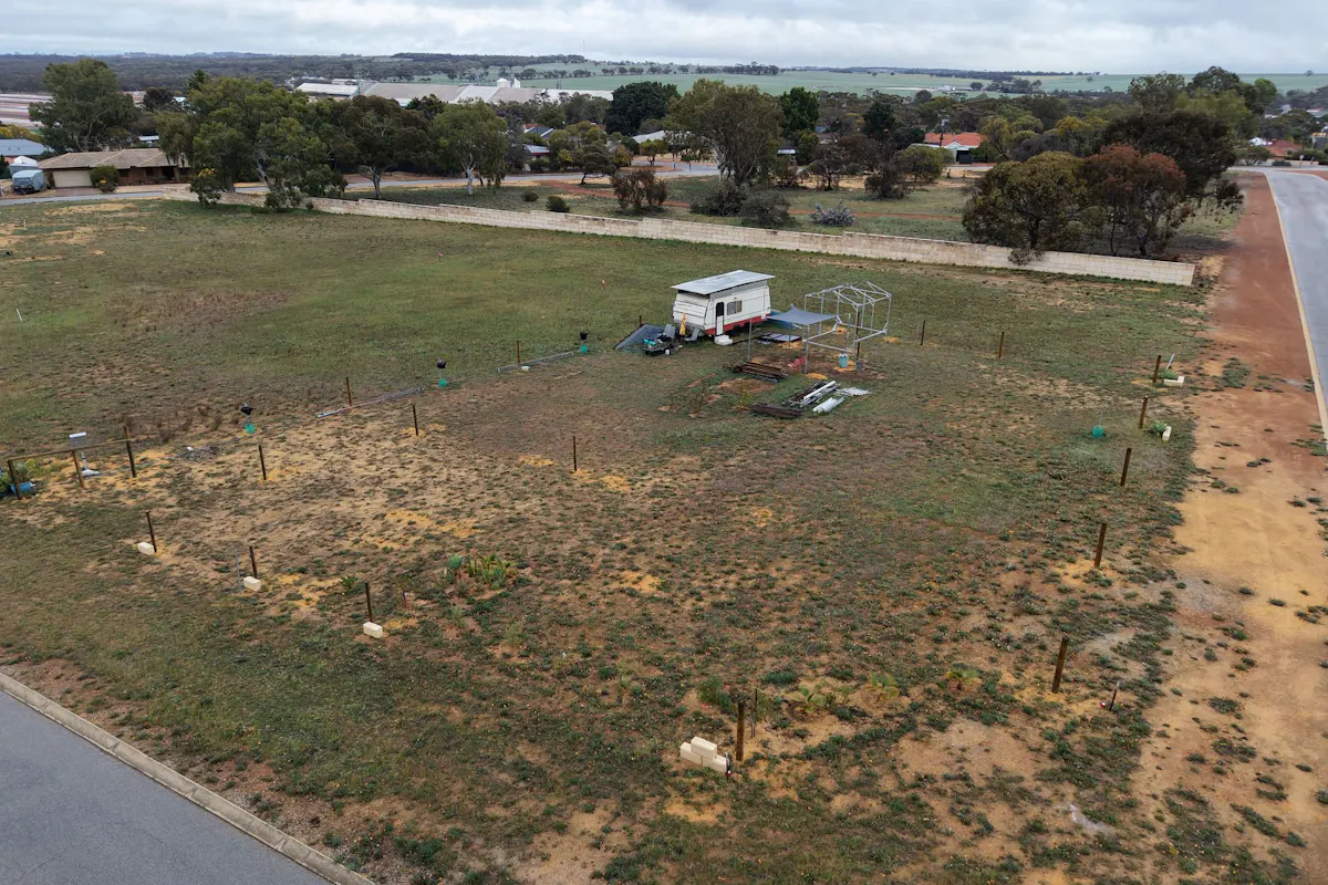 2 Edwards Way — photo 2 of 17