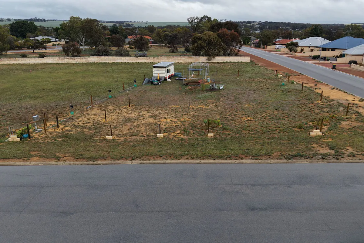 2 Edwards Way — photo 16 of 17
