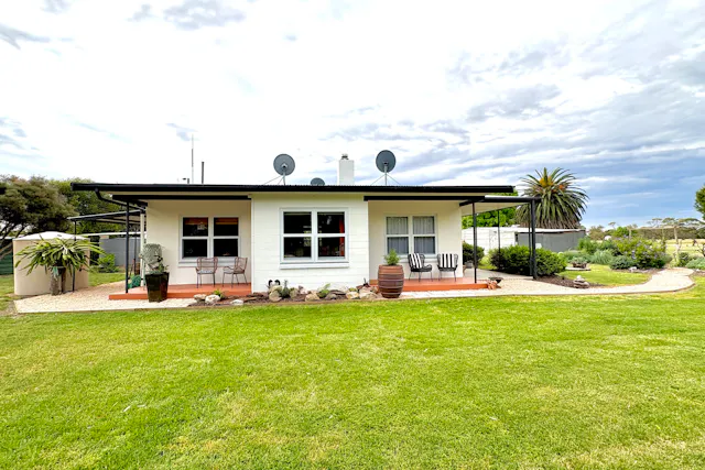 15490 Birdseye Highway — photo from Elders Real Estate Wudinna