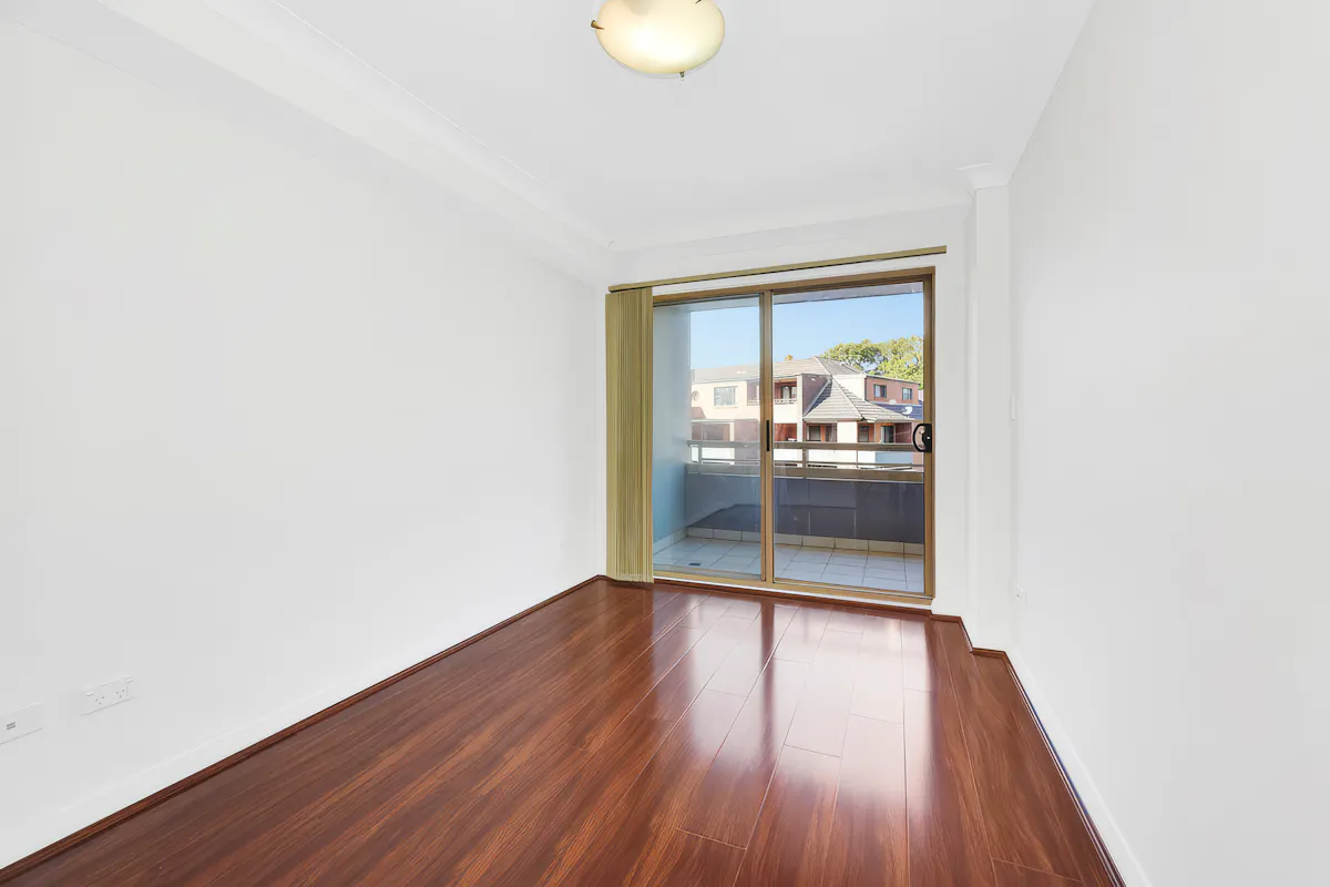 28/403-409 Liverpool Road — photo 3 of 6