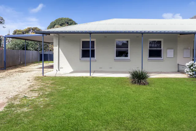 27 Coral Street — photo from Elders Real Estate Riverland