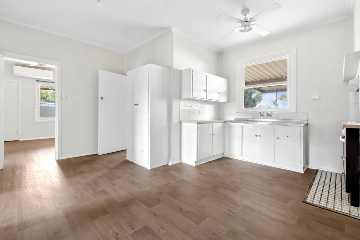 27 Coral Street — photo 5 of 13