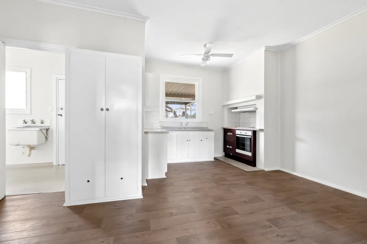 27 Coral Street — photo 4 of 13