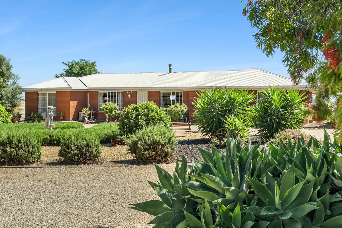 310 Karoonda Highway — photo 14 of 17