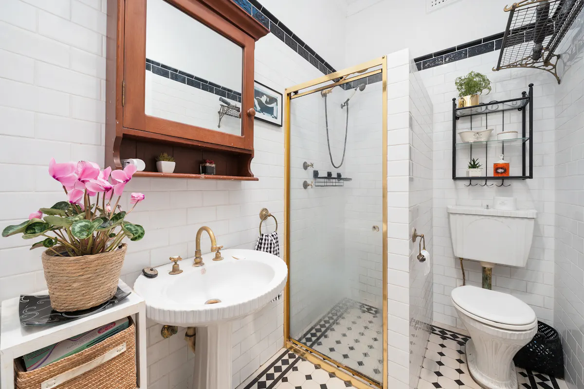 78 Roslyn Street — photo 10 of 18