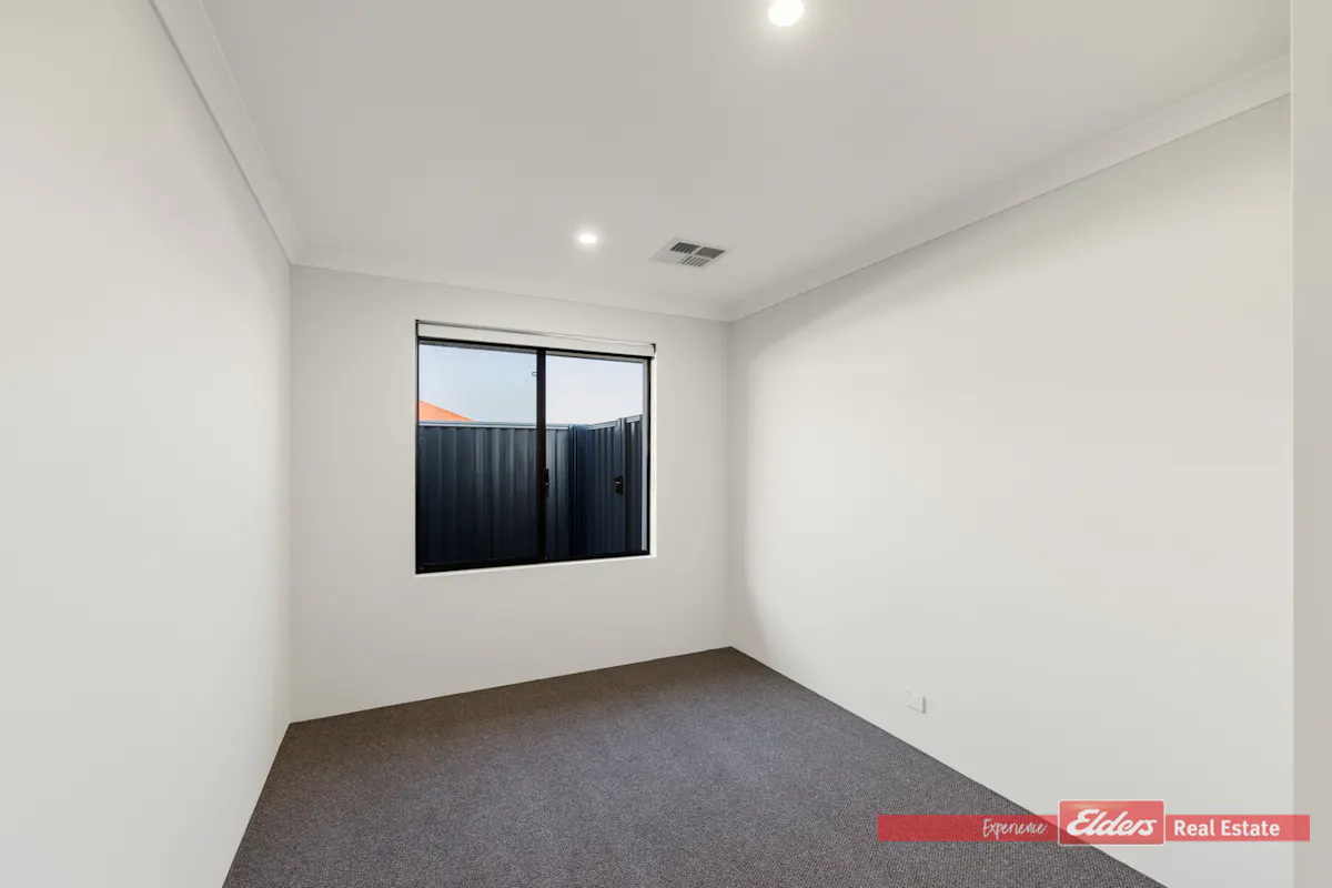 74 Claret Ash Boulevard — photo 13 of 20