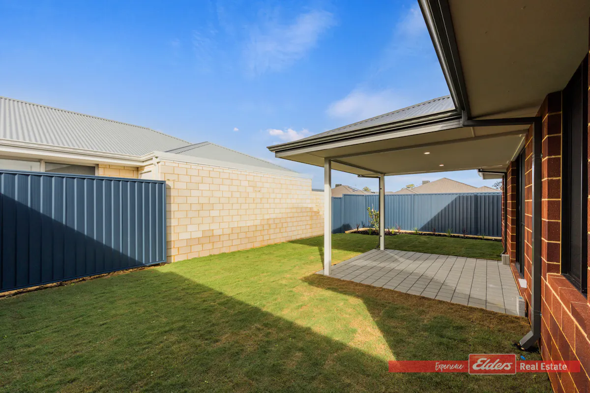 74 Claret Ash Boulevard — photo 18 of 20