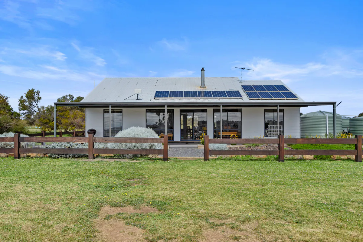 283 Range Road — photo 3 of 30