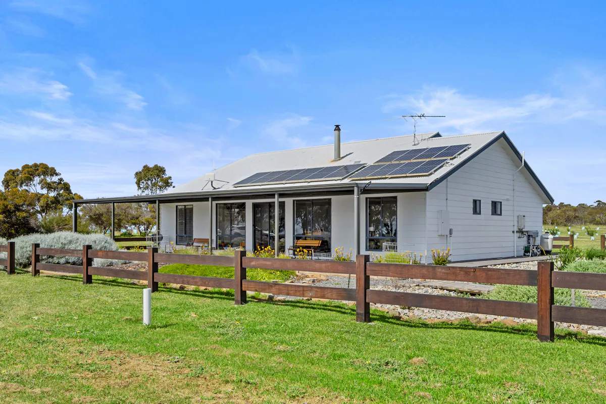 283 Range Road — photo 4 of 30